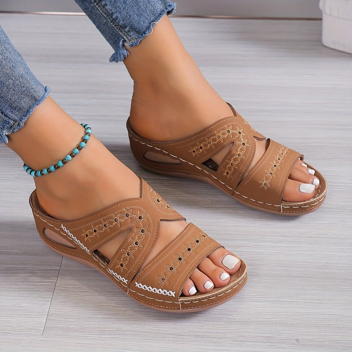 Noëlla Orthopedic Sandals
