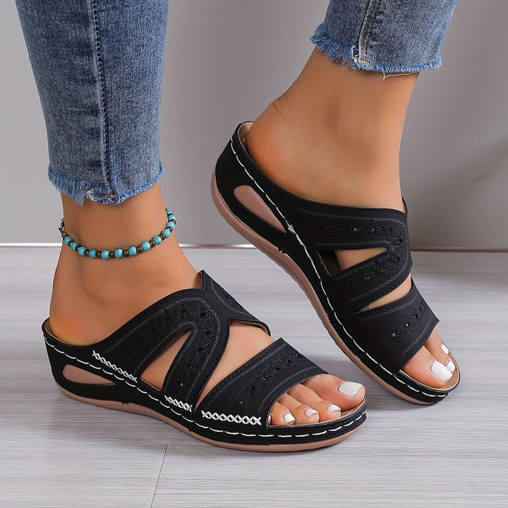 Noëlla Orthopedic Sandals